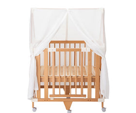 farska Canopy fitted to the Creative Cot, front view
