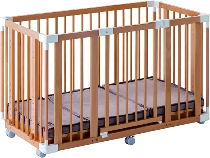 The Creative Cot Long in playpen mode